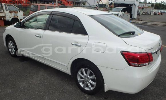 কেনা ব্যবহৃত Toyota F premio White গাড়ী মধ্যে ঢাকা মধ্যে Dhaka কেনা ব্যবহৃত Toyota F premio White গাড়ী মধ্যে ঢাকা মধ্যে Dhaka