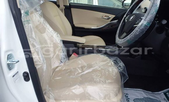 কেনা ব্যবহৃত Toyota F premio White গাড়ী মধ্যে ঢাকা মধ্যে Dhaka কেনা ব্যবহৃত Toyota F premio White গাড়ী মধ্যে ঢাকা মধ্যে Dhaka