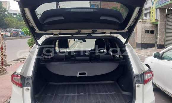 কেনা ব্যবহৃত Toyota Harrier White গাড়ী মধ্যে ঢাকা মধ্যে Dhaka কেনা ব্যবহৃত Toyota Harrier White গাড়ী মধ্যে ঢাকা মধ্যে Dhaka