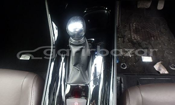 Buy Import 2019 Toyota CH-R in Dhaka, Dhaka Buy Import 2019 Toyota CH-R in Dhaka, Dhaka