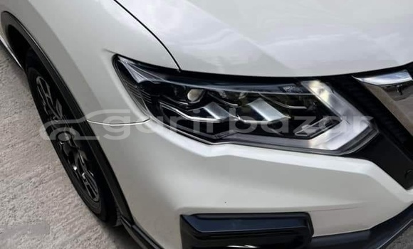 Buy Import 2018 Nissan X-Trail in Dhaka, Dhaka Buy Import 2018 Nissan X-Trail in Dhaka, Dhaka