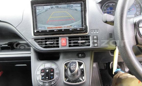 কেনা ব্যবহৃত Toyota Noah White গাড়ী মধ্যে ঢাকা মধ্যে Dhaka কেনা ব্যবহৃত Toyota Noah White গাড়ী মধ্যে ঢাকা মধ্যে Dhaka