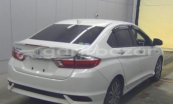 কেনা ব্যবহৃত Honda Grace White গাড়ী মধ্যে ঢাকা মধ্যে Dhaka কেনা ব্যবহৃত Honda Grace White গাড়ী মধ্যে ঢাকা মধ্যে Dhaka