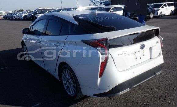 Buy Used 2021 Toyota prius in Dhaka, Dhaka Buy Used 2021 Toyota prius in Dhaka, Dhaka