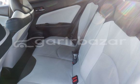 Buy Used 2021 Toyota prius in Dhaka, Dhaka Buy Used 2021 Toyota prius in Dhaka, Dhaka