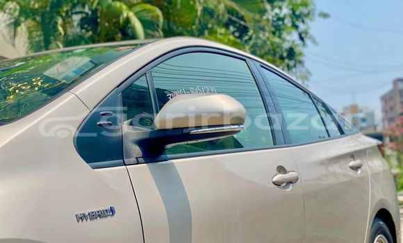 Buy Used 2020 Toyota prius in Dhaka, Dhaka Buy Used 2020 Toyota prius in Dhaka, Dhaka