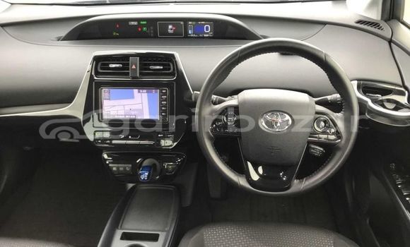 Buy Used 2019 Toyota prius in Dhaka, Dhaka Buy Used 2019 Toyota prius in Dhaka, Dhaka