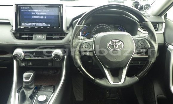Buy Used 2020 Toyota CH-R in Dhaka, Dhaka Buy Used 2020 Toyota CH-R in Dhaka, Dhaka