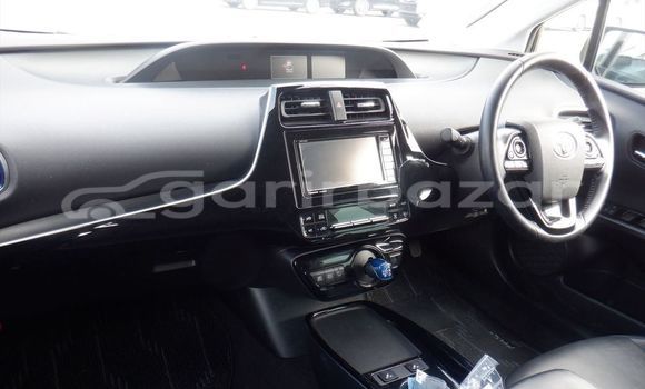 Buy Used 2019 Toyota prius in Dhaka, Dhaka Buy Used 2019 Toyota prius in Dhaka, Dhaka