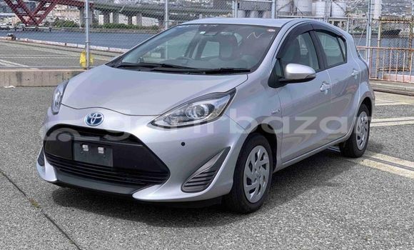 Buy Used 2019 Toyota Aqua in Dhaka, Dhaka Buy Used 2019 Toyota Aqua in Dhaka, Dhaka