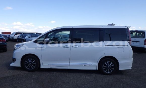 Buy Used 2020 Toyota Esquire in Dhaka, Dhaka Buy Used 2020 Toyota Esquire in Dhaka, Dhaka