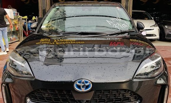 Buy Used 2021 Toyota Yaris in Dhaka, Dhaka Buy Used 2021 Toyota Yaris in Dhaka, Dhaka