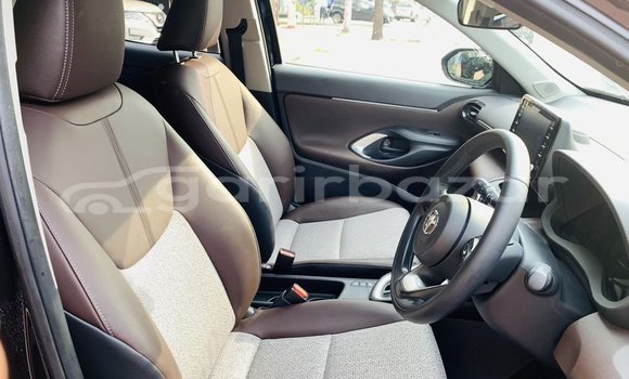 Buy Used 2021 Toyota Yaris in Dhaka, Dhaka Buy Used 2021 Toyota Yaris in Dhaka, Dhaka