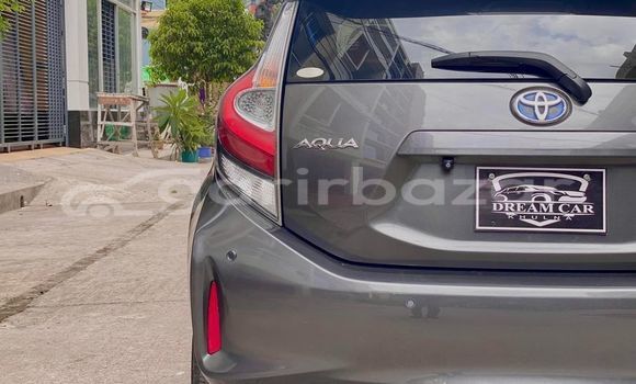 Buy Used 2018 Toyota Aqua in Dhaka, Dhaka Buy Used 2018 Toyota Aqua in Dhaka, Dhaka