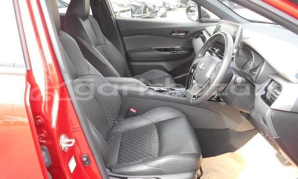 Buy Used 2019 Toyota CHR in Bajitpur, Kishorganj Buy Used 2019 Toyota CHR in Bajitpur, Kishorganj