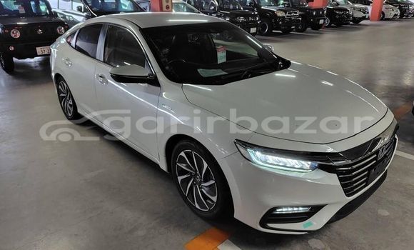 Buy Used 2017 Honda Insight in Dhaka, Dhaka Buy Used 2017 Honda Insight in Dhaka, Dhaka