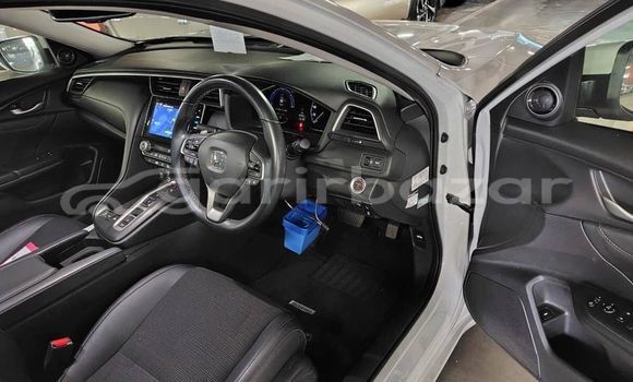 Buy Used 2017 Honda Insight in Dhaka, Dhaka Buy Used 2017 Honda Insight in Dhaka, Dhaka