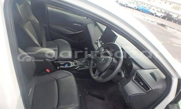 Buy Used 2020 Toyota corolla in Dhaka, Dhaka Buy Used 2020 Toyota corolla in Dhaka, Dhaka