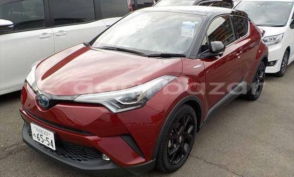 Buy Used 2019 Toyota CH-R in Dhaka, Dhaka Buy Used 2019 Toyota CH-R in Dhaka, Dhaka