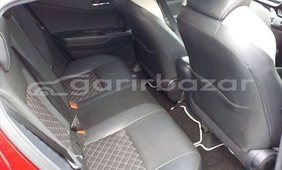 Buy Used 2019 Toyota CH-R in Dhaka, Dhaka Buy Used 2019 Toyota CH-R in Dhaka, Dhaka