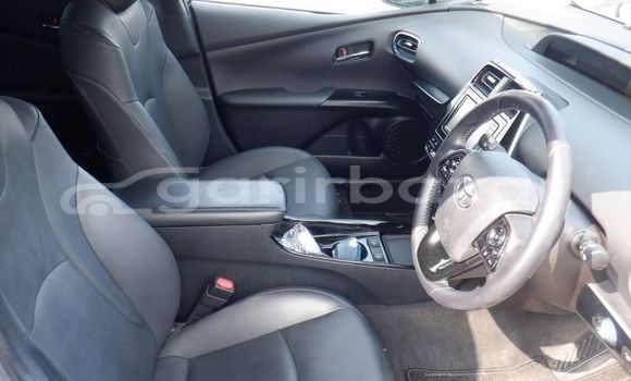 Buy Used 2019 Toyota prius in Dhaka, Dhaka Buy Used 2019 Toyota prius in Dhaka, Dhaka