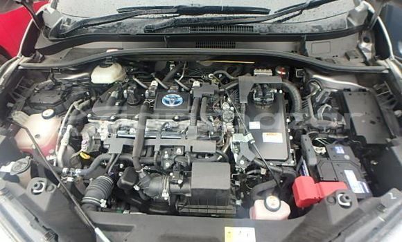 Buy Import 2019 Toyota CH-R in Dhaka, Dhaka Buy Import 2019 Toyota CH-R in Dhaka, Dhaka