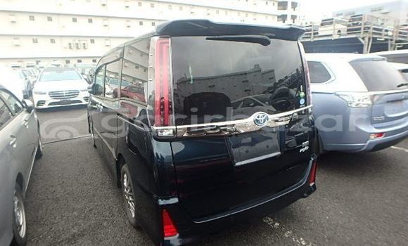 Buy Import 2019 Toyota noah si wxb hybrid in Dhaka, Dhaka Buy Import 2019 Toyota noah si wxb hybrid in Dhaka, Dhaka