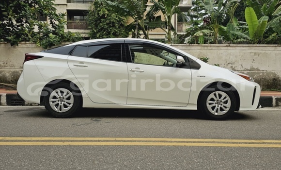 Buy Import 2019 Toyota prius s led in Dhaka, Dhaka Buy Import 2019 Toyota prius s led in Dhaka, Dhaka