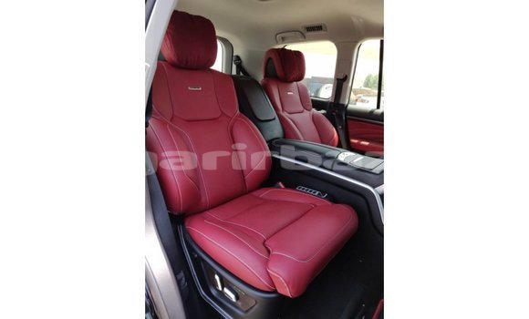 Buy Import 2019 Toyota Land Cruiser in Import - Dubai, Bandarban Buy Import 2019 Toyota Land Cruiser in Import - Dubai, Bandarban