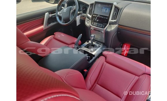 Buy Import 2019 Toyota Land Cruiser in Import - Dubai, Bandarban Buy Import 2019 Toyota Land Cruiser in Import - Dubai, Bandarban