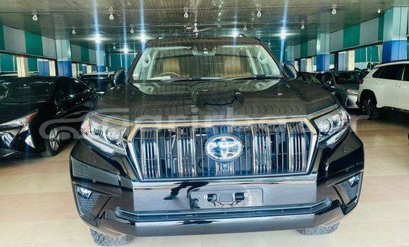 Buy Used 2022 Toyota Land Cruiser in Dhaka, Dhaka Buy Used 2022 Toyota Land Cruiser in Dhaka, Dhaka