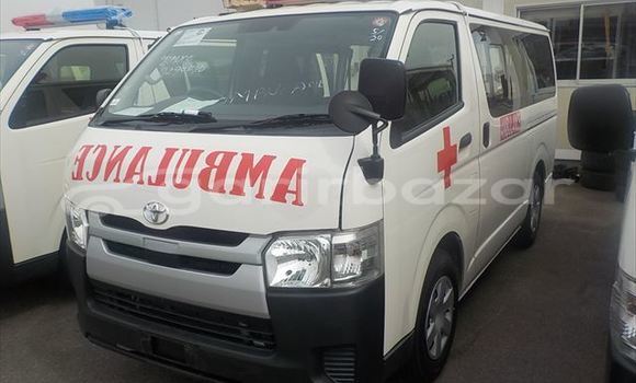 Buy Import 2019 Toyota hiace duale ac in Chattagam, Chattagam