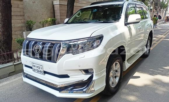 Buy Used 2015 Toyota land cruiser-prado tx limited in Dhaka, Dhaka Buy Used 2015 Toyota land cruiser-prado tx limited in Dhaka, Dhaka