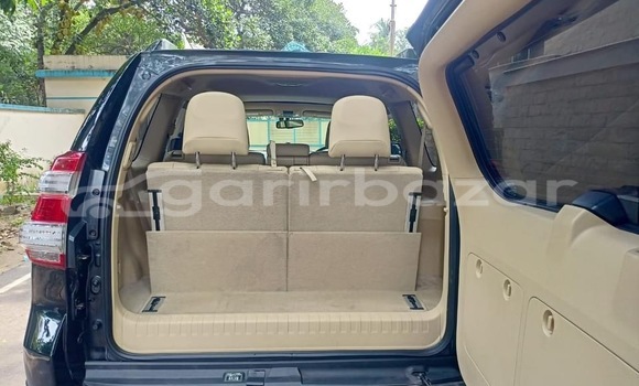 Buy Used 2014 Toyota Land Cruiser Prado in Dhaka, Dhaka Buy Used 2014 Toyota Land Cruiser Prado in Dhaka, Dhaka