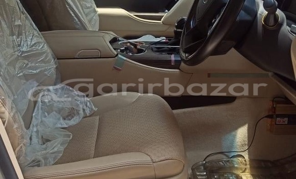 Buy Used 2022 Toyota land cruiser zx in Dhaka, Dhaka Buy Used 2022 Toyota land cruiser zx in Dhaka, Dhaka