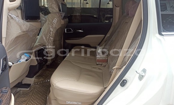 Buy Used 2022 Toyota land cruiser zx in Dhaka, Dhaka Buy Used 2022 Toyota land cruiser zx in Dhaka, Dhaka