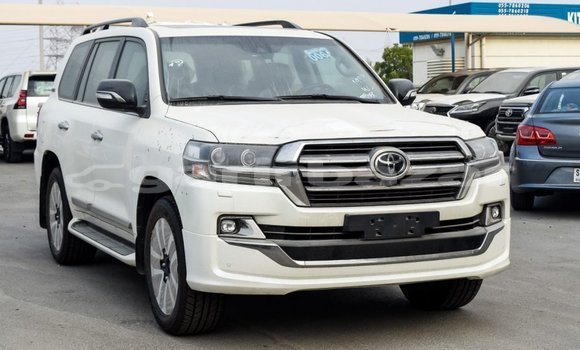 Buy Import 2019 Toyota Land Cruiser in Import - Dubai, Bandarban Buy Import 2019 Toyota Land Cruiser in Import - Dubai, Bandarban