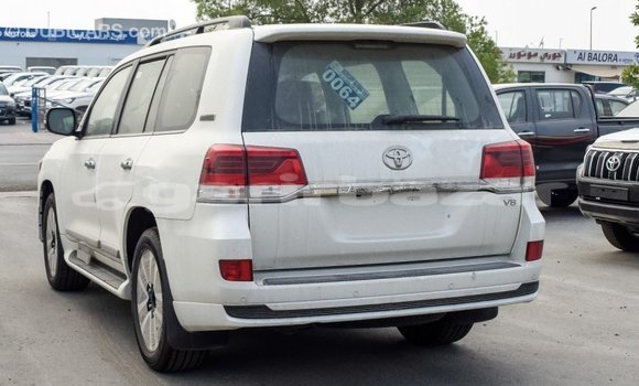 Buy Import 2019 Toyota Land Cruiser in Import - Dubai, Bandarban Buy Import 2019 Toyota Land Cruiser in Import - Dubai, Bandarban