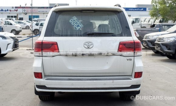Buy Import 2019 Toyota Land Cruiser in Import - Dubai, Bandarban Buy Import 2019 Toyota Land Cruiser in Import - Dubai, Bandarban