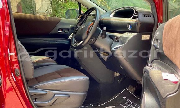 Buy Used 2019 Toyota sienta in Dhaka, Dhaka Buy Used 2019 Toyota sienta in Dhaka, Dhaka