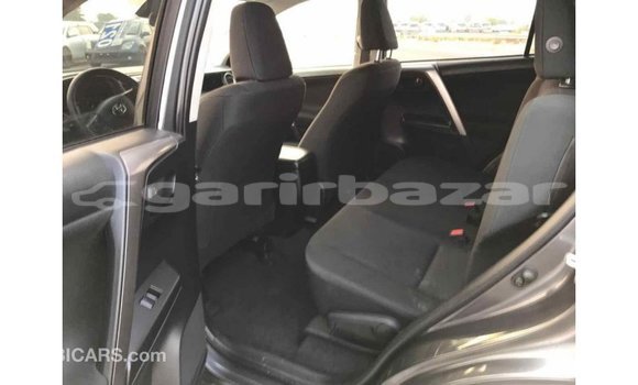 Buy Import 2017 Toyota HiAce in Import - Dubai, Bandarban Buy Import 2017 Toyota HiAce in Import - Dubai, Bandarban