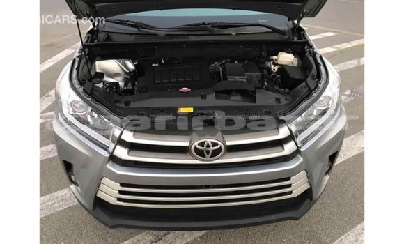 Buy Import 2015 Toyota Highlander in Import - Dubai, Bandarban Buy Import 2015 Toyota Highlander in Import - Dubai, Bandarban