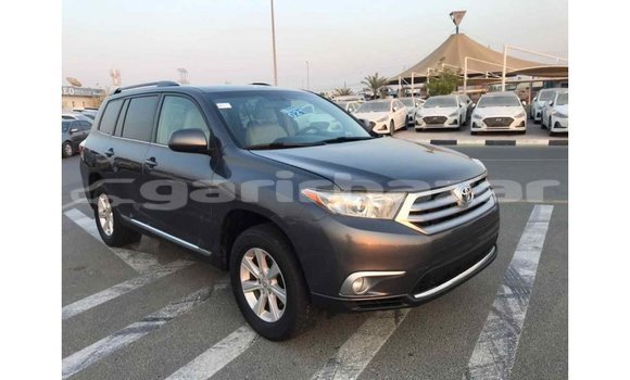 Buy Import 2011 Toyota Highlander in Import - Dubai, Bandarban Buy Import 2011 Toyota Highlander in Import - Dubai, Bandarban