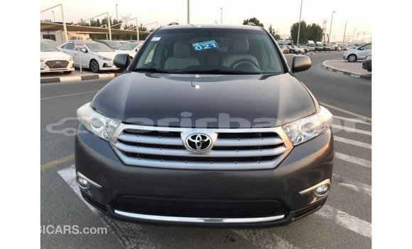 Buy Import 2011 Toyota Highlander in Import - Dubai, Bandarban Buy Import 2011 Toyota Highlander in Import - Dubai, Bandarban