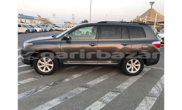 Buy Import 2011 Toyota Highlander in Import - Dubai, Bandarban Buy Import 2011 Toyota Highlander in Import - Dubai, Bandarban