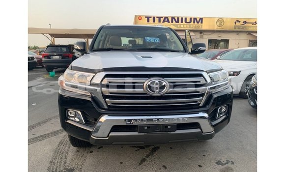 Buy Import 2019 Toyota Land Cruiser in Import - Dubai, Bandarban Buy Import 2019 Toyota Land Cruiser in Import - Dubai, Bandarban