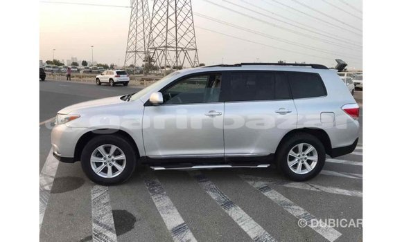 Buy Import 2012 Toyota Highlander in Import - Dubai, Bandarban Buy Import 2012 Toyota Highlander in Import - Dubai, Bandarban