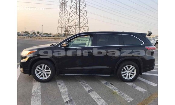 Buy Import 2014 Toyota Highlander in Import - Dubai, Bandarban Buy Import 2014 Toyota Highlander in Import - Dubai, Bandarban