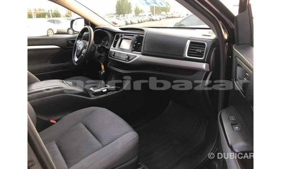 Buy Import 2014 Toyota Highlander in Import - Dubai, Bandarban Buy Import 2014 Toyota Highlander in Import - Dubai, Bandarban