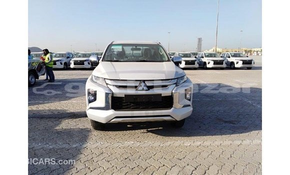 Buy Import 2019 Mitsubishi L200 in Import - Dubai, Bandarban Buy Import 2019 Mitsubishi L200 in Import - Dubai, Bandarban
